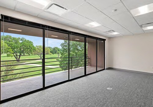 More Photos Of 1901 Babcock Rd, San Antonio Medical For Sale