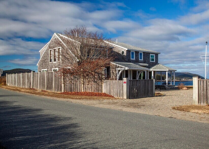 More Photos Of 109 Shore Rd, Southwest Harbor Flex For Sale