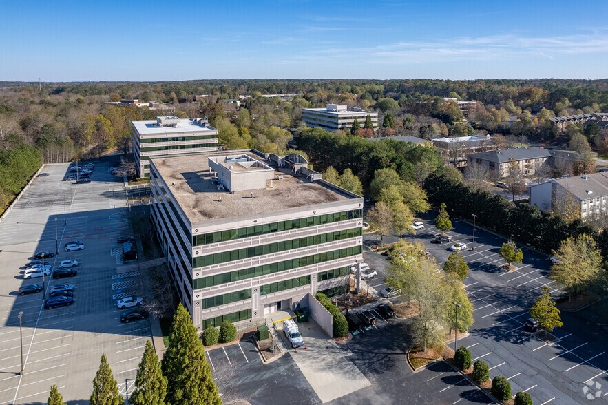 More Photos Of 3600 Mansell Rd, Alpharetta Office For Lease