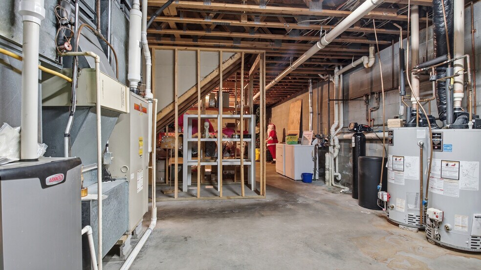 More Photos Of S286 WI-35, Nelson Restaurant For Sale