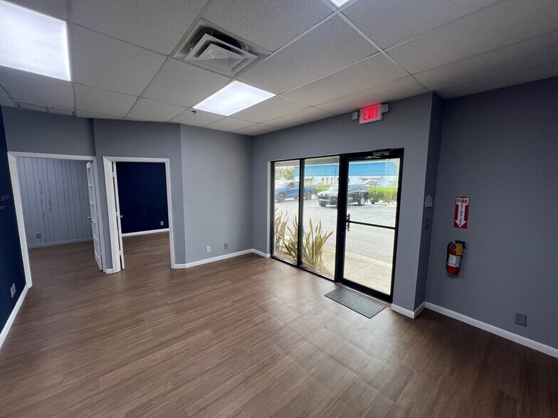 More Photos Of 1426 Skees Rd, West Palm Beach Warehouse For Lease
