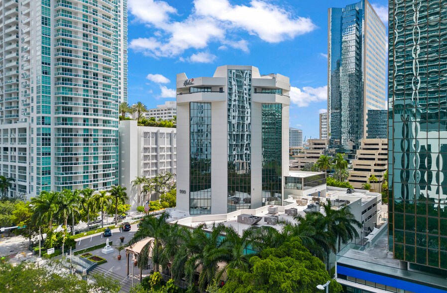 More Photos Of 999 Brickell Ave, Miami Medical For Lease