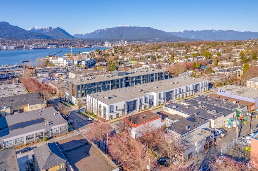 More Photos Of 220 Victoria Dr, Vancouver Warehouse For Sale