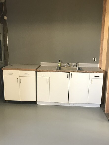 More Photos Of 7762 W Boekel Rd, Rathdrum Self Storage For Sale