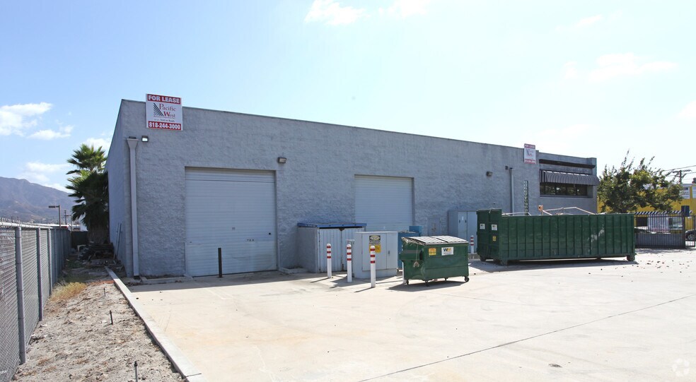 More Photos Of 3333 Burton Ave, Burbank Warehouse For Lease
