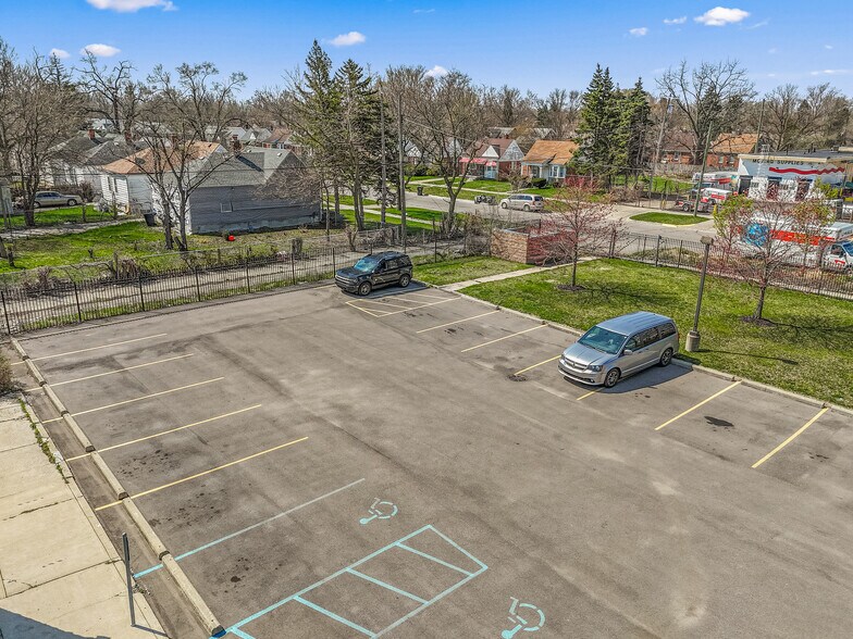 More Photos Of 18917 Joy Rd, Detroit Medical For Sale