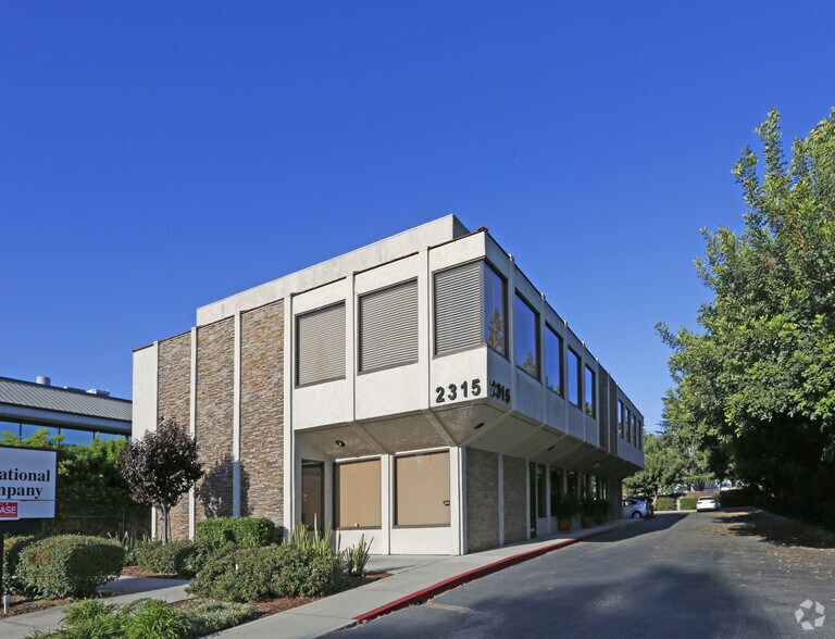 Primary Photo Of 2315 S Bascom Ave, Campbell Office For Lease