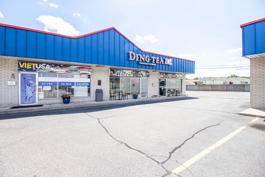 More Photos Of 30547-30701 Dequindre Rd, Madison Heights General Retail For Sale