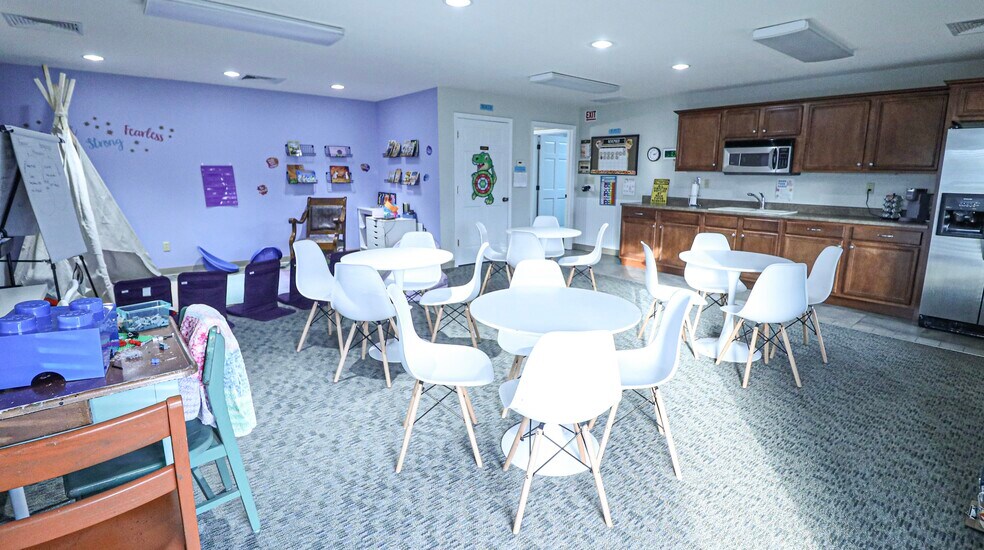 More Photos Of 4121 S Franklin St, Michigan City Office For Sale