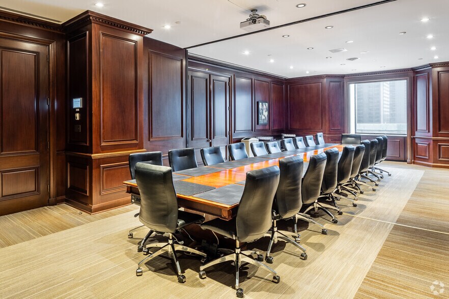 More Photos Of 1155 Rue Metcalfe, Montréal Office For Lease