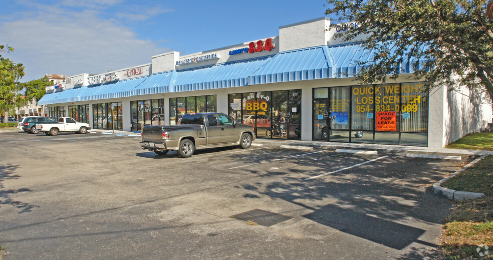 Primary Photo Of 700-708 S Federal Hwy, Deerfield Beach Unknown For Lease