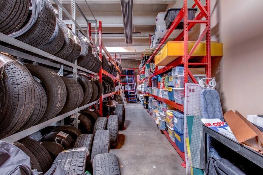 More Photos Of 5630 Ward Rd, Arvada Flex For Sale