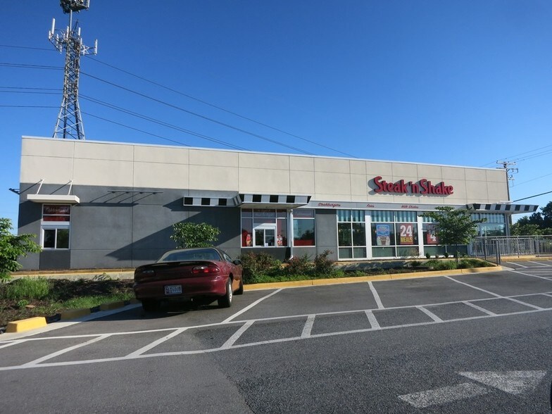 More Photos Of 8100 Veterans Hwy, Millersville Restaurant For Sale