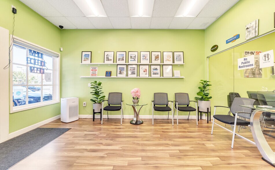 More Photos Of 37981 Niles Blvd, Fremont Storefront For Sale