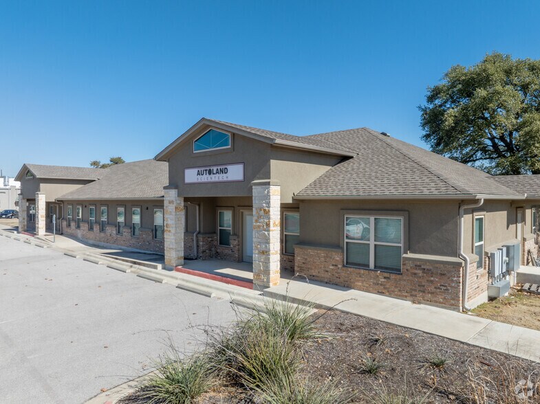 More Photos Of 1464 E Whitestone Blvd, Cedar Park Medical For Sale