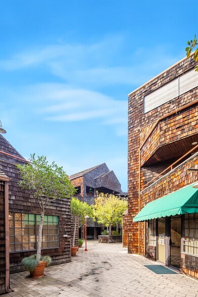 More Photos Of 200 E Del Mar Blvd, Pasadena Office For Sale