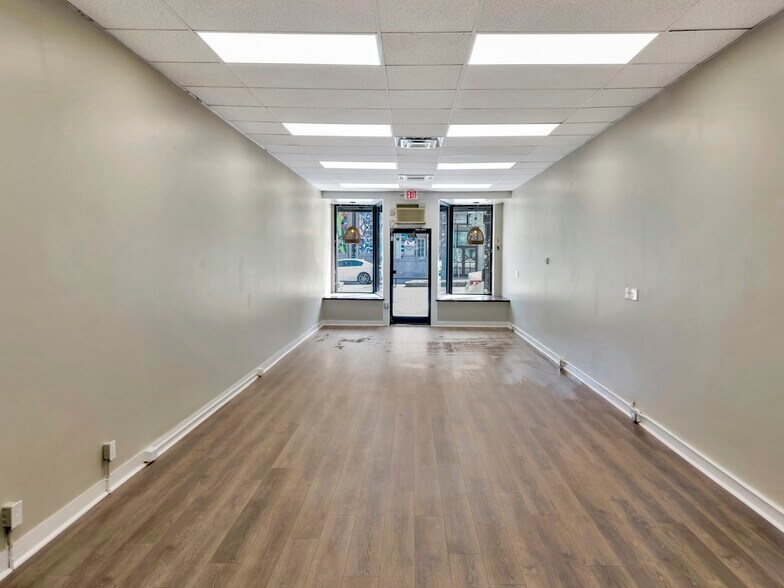 More Photos Of 564-566 Columbia Rd, Dorchester Storefront Retail Residential For Lease