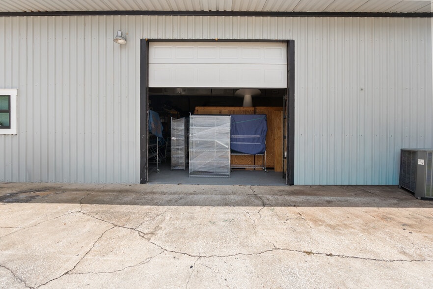 More Photos Of 15601 Old US Highway 441, Tavares Warehouse For Sale