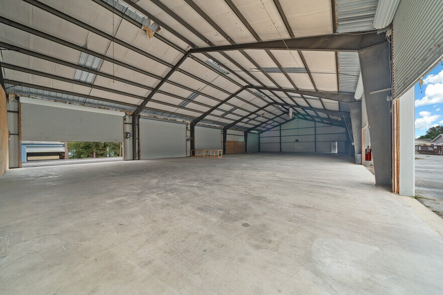 More Photos Of 11641 SW 90th Ter, Ocala Warehouse For Lease