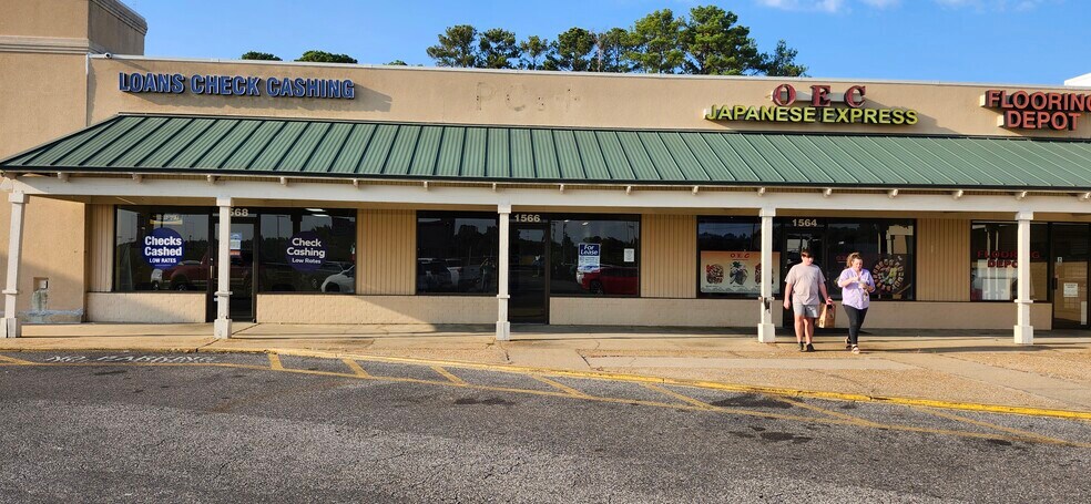 More Photos Of 1574 W Government St, Brandon Unknown For Lease