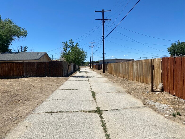 More Photos Of West Rosamond Boulevard, Rosamond Land For Sale