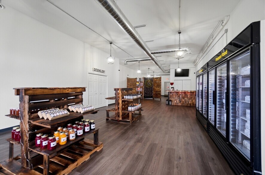 More Photos Of 110 W Main St, Deshler Storefront For Sale