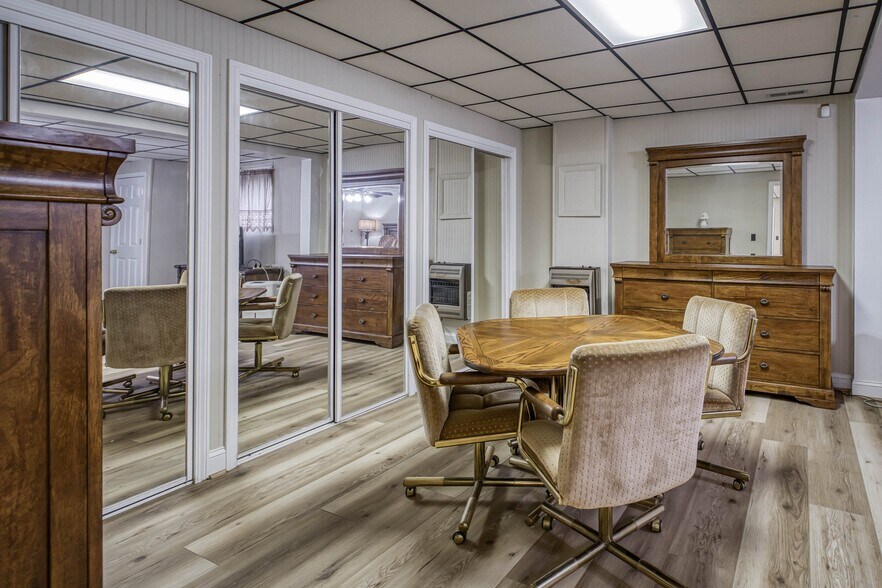 More Photos Of 200 Little Acres Dr, Marion Specialty For Sale