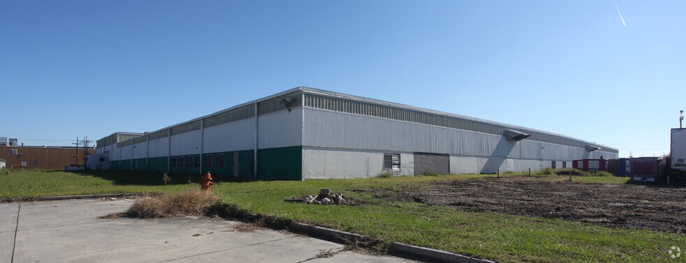 More Photos Of 5301 Jefferson Hwy, New Orleans Distribution For Lease