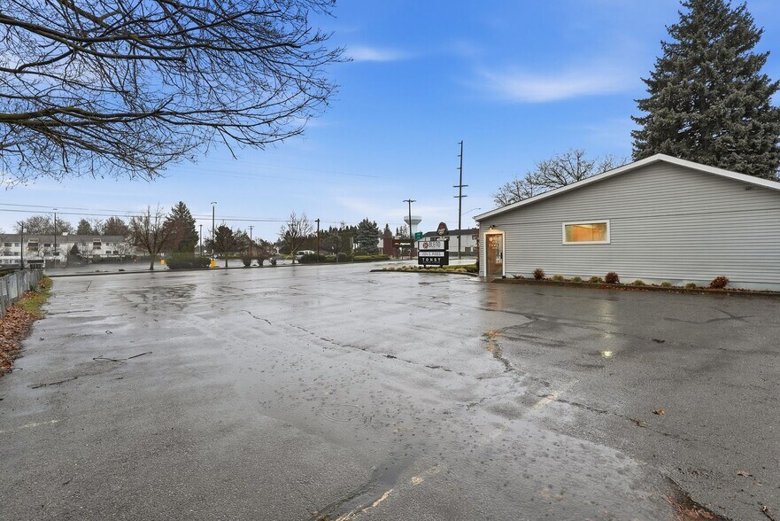 More Photos Of 1124 Pines Rd, Spokane Medical For Sale