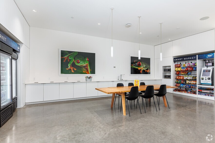 More Photos Of 6275 W Plano Pky, Plano Office For Lease