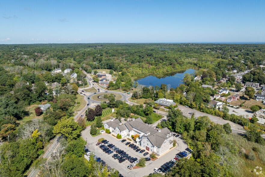 More Photos Of 10 New Driftway, Scituate Medical For Lease