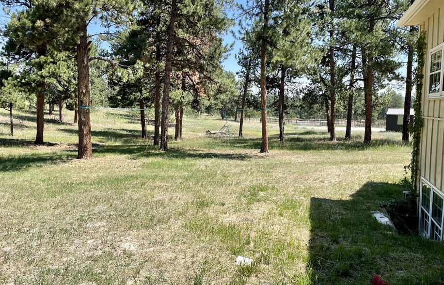 More Photos Of 245 Perry Park Ave, Larkspur Office For Sale