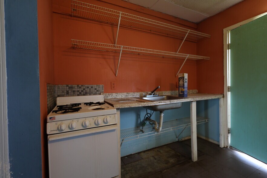 More Photos Of 25377 Welling rd, Welling Apartments For Sale