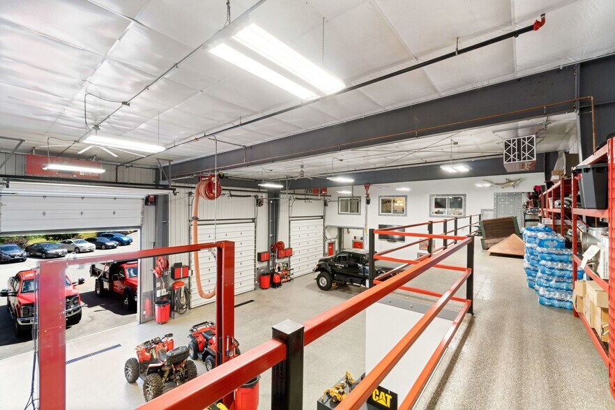 More Photos Of 2302 Turnpike St, North Andover General Retail For Sale