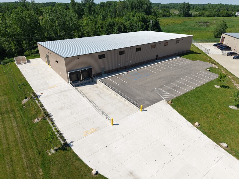 Primary Photo Of 4646 Arden Dr, Fort Wayne Warehouse For Sale