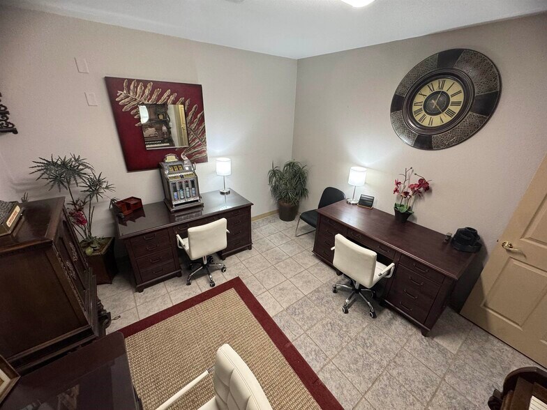 More Photos Of 1909 Indian Wells Rd, Alamogordo Loft Creative Space For Sale