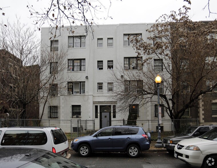 More Photos Of , Washington Multifamily For Sale