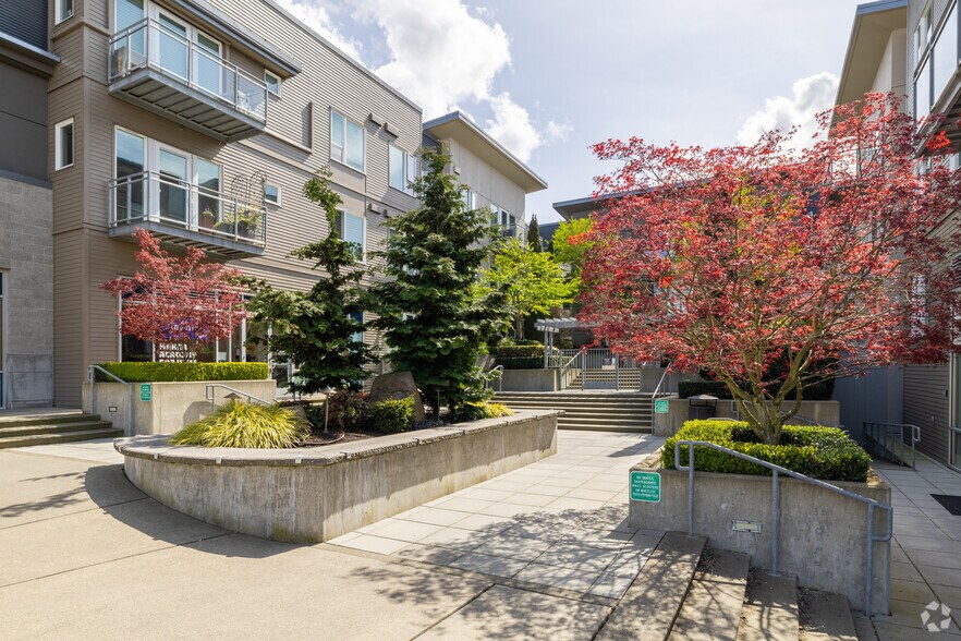 More Photos Of 345-395 Kirkland Ave, Kirkland Apartments For Lease