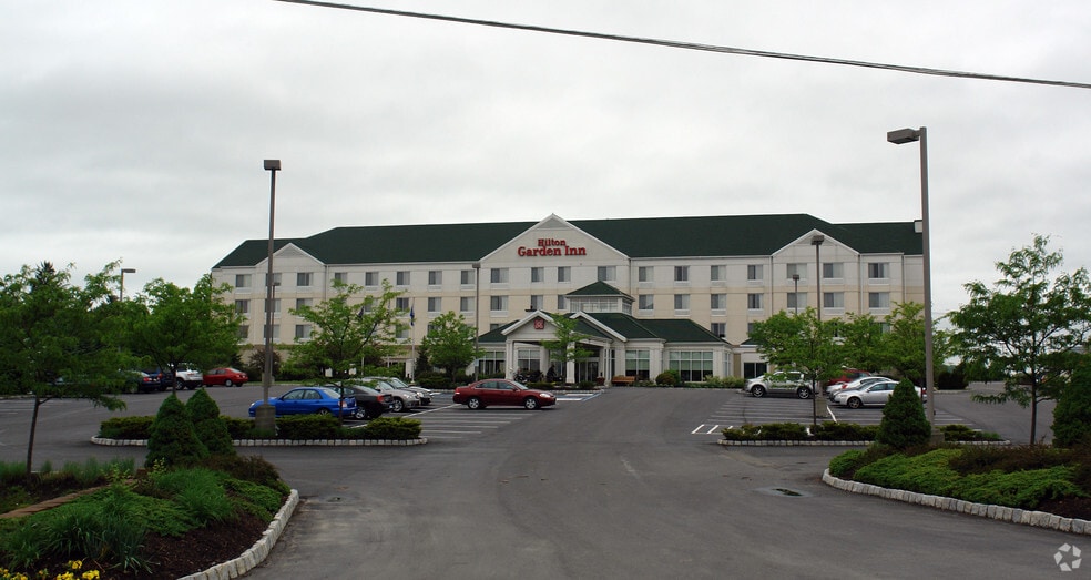 Primary Photo Of 35 Arnot Rd, Horseheads Hospitality For Sale