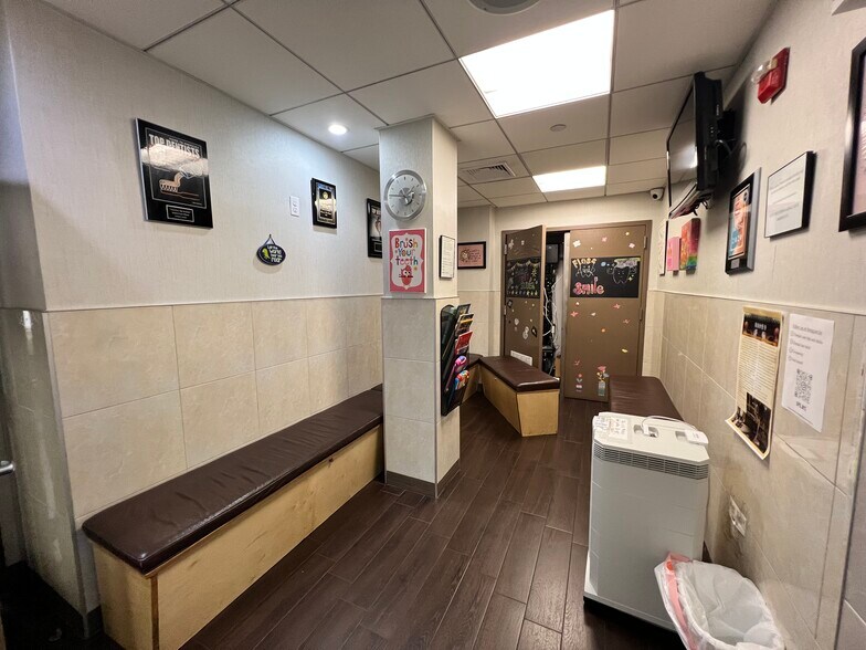 More Photos Of 128-138 Mott St, New York Medical For Lease