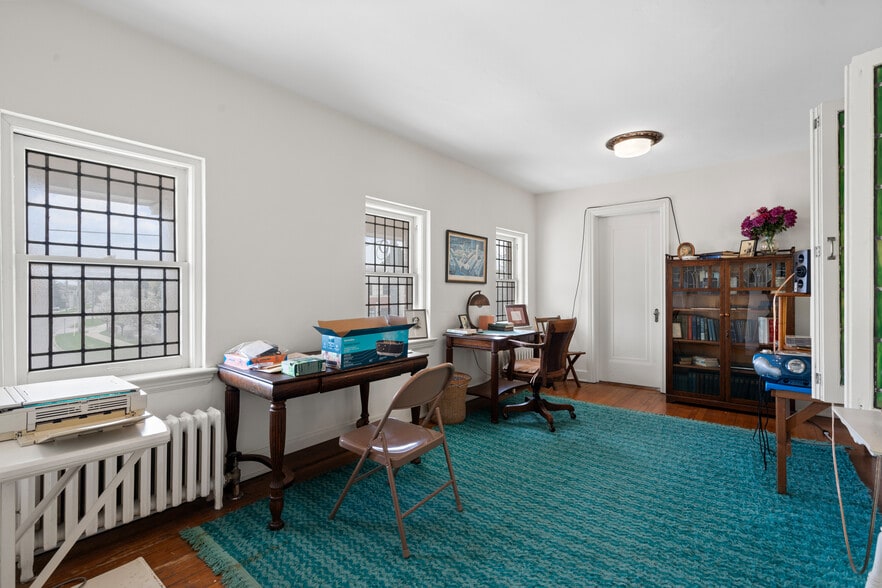 More Photos Of 71 S Washington St, Oxford Religious Facility For Sale