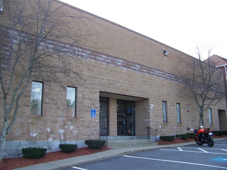 More Photos Of 118 Long Pond Rd, Plymouth Light Distribution For Lease