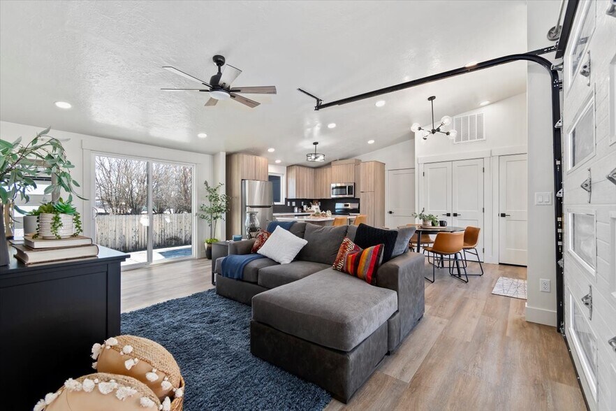 More Photos Of 362-436 W London St, Middleton Manufactured Housing Mobile Home Park For Sale