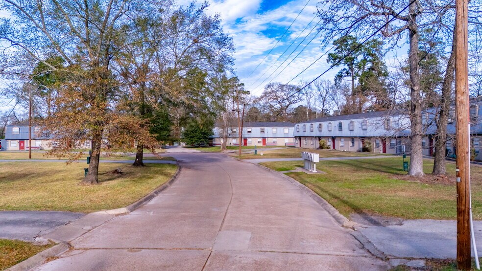 More Photos Of , Lufkin Multifamily For Sale
