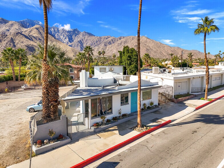 Primary Photo Of 2231 N Palm Canyon Dr, Palm Springs Apartments For Sale