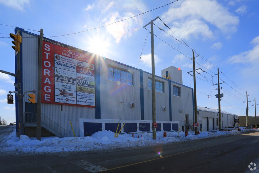 More Photos Of 50 Ottawa St S, Kitchener Flex For Lease