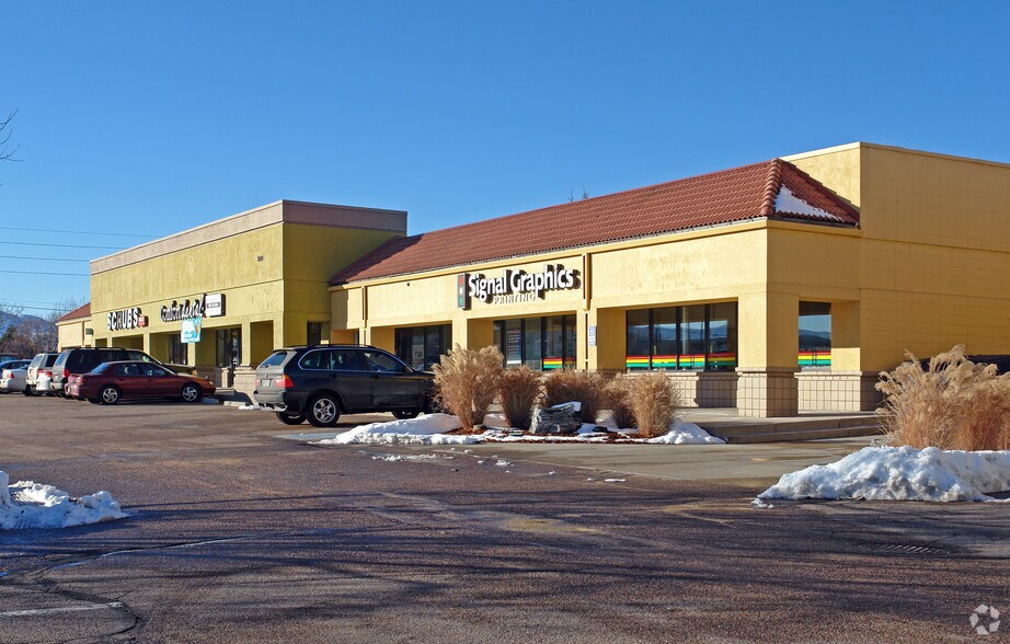 More Photos Of 3200-3234 S Wadsworth Blvd, Lakewood Unknown For Lease