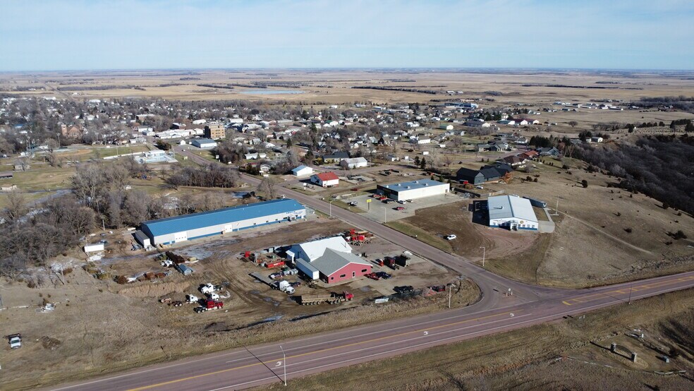 More Photos Of 508 Dakota Ave S, Wessington Springs Flex For Sale