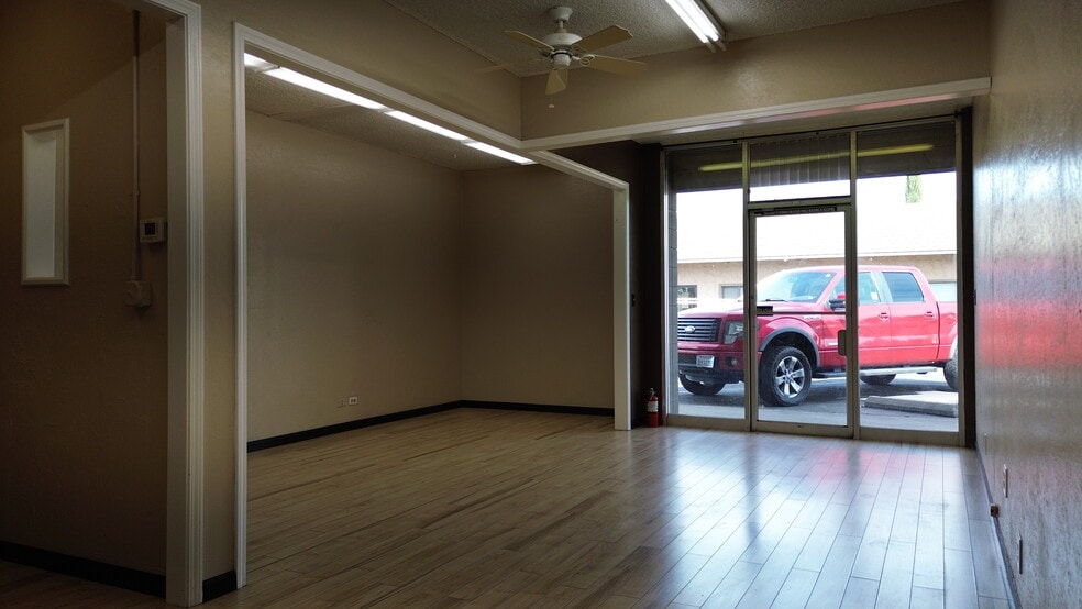 More Photos Of 2358-2368 Lincoln St, Oroville Office For Lease