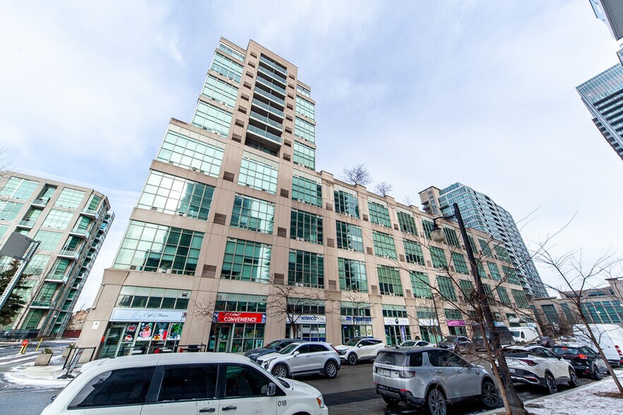 More Photos Of 250-300 Manitoba St, Toronto Apartments For Sale